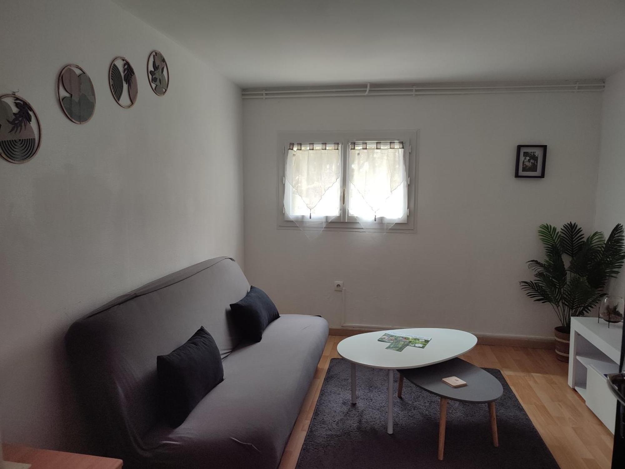 Sur Les Pas De Pierre Paul Riquet Apartment Montferrand  Exterior photo