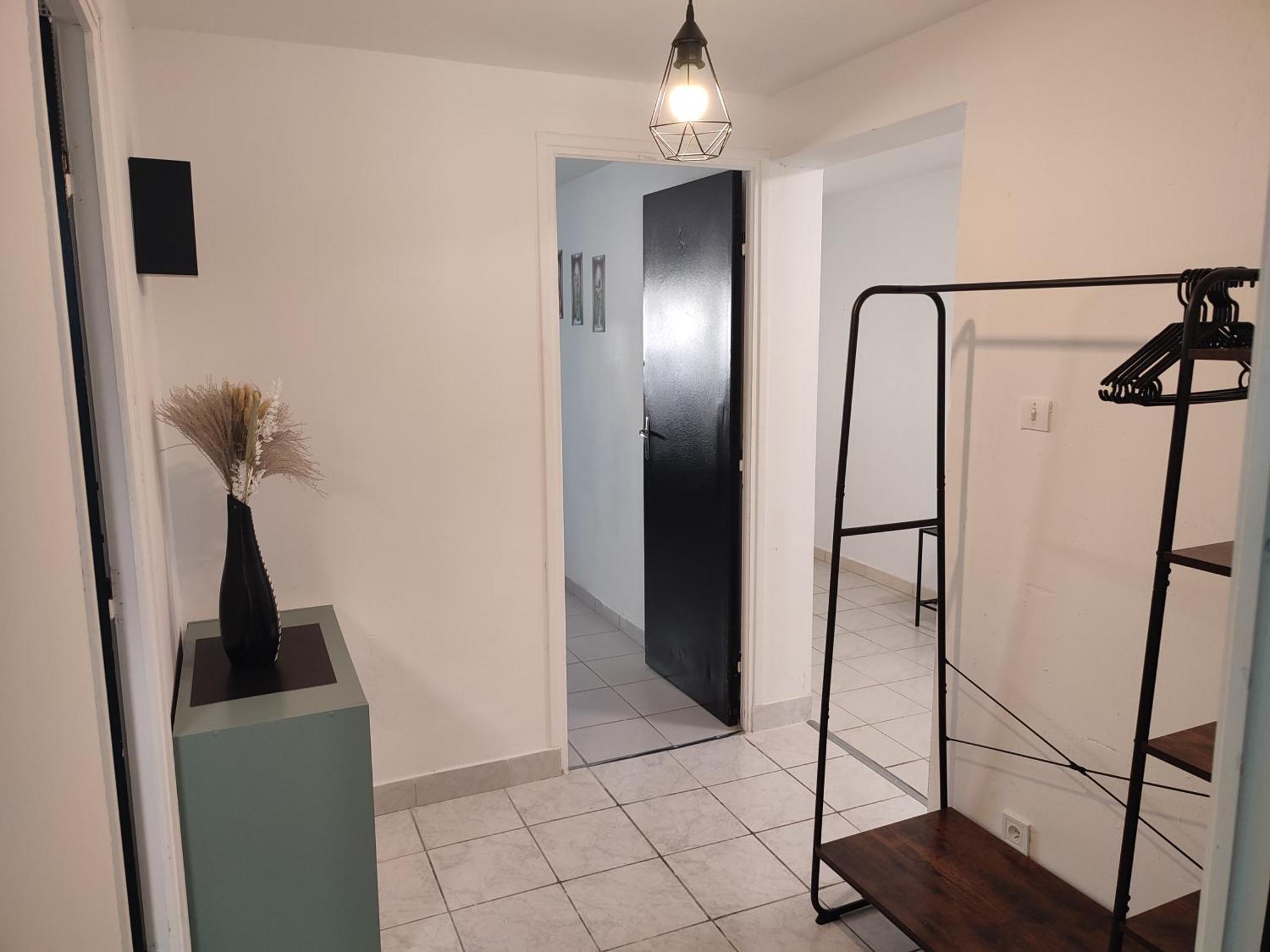Sur Les Pas De Pierre Paul Riquet Apartment Montferrand  Exterior photo